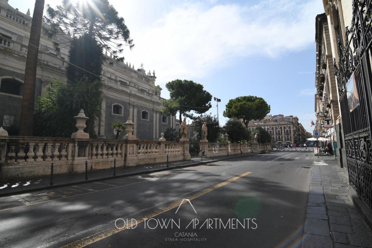 Old Town Apartments Catánia Buitenkant foto