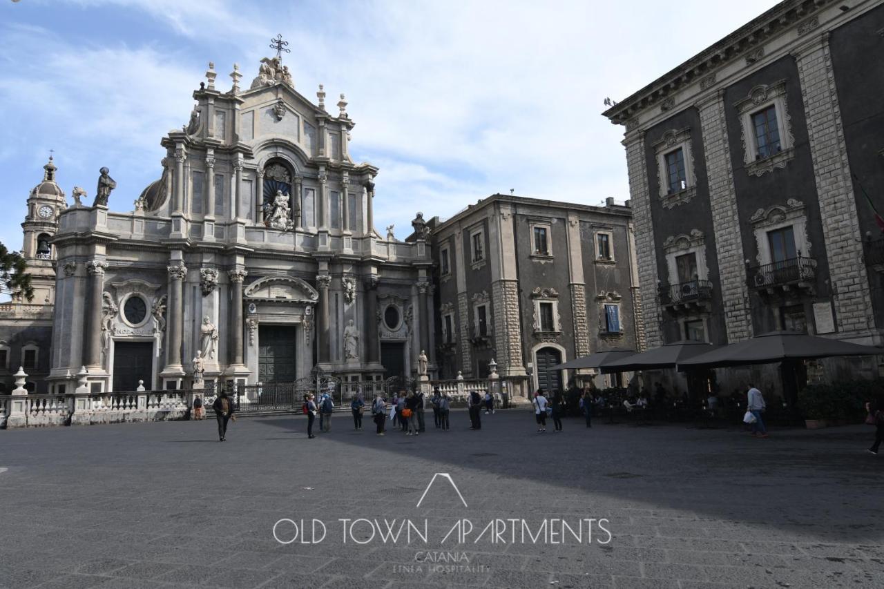 Old Town Apartments Catánia Buitenkant foto