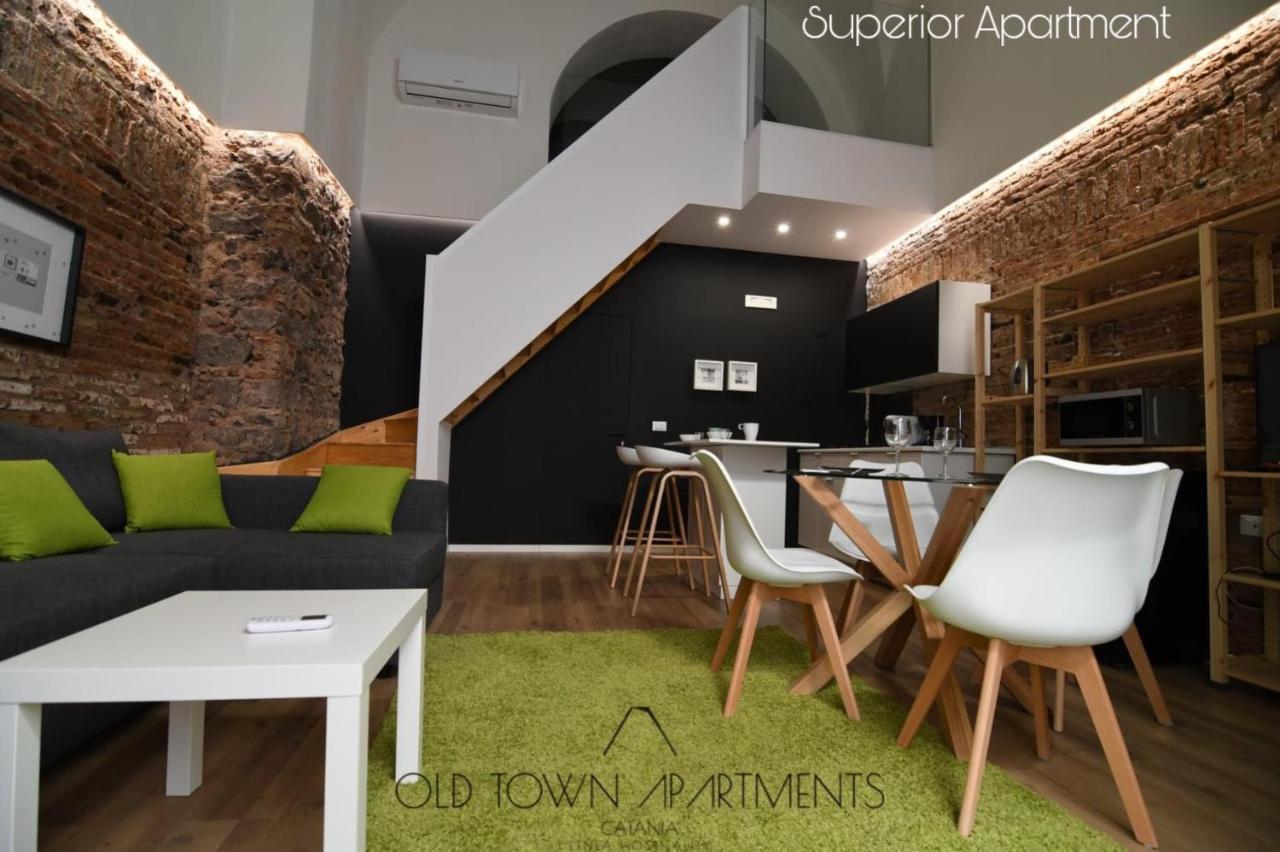Old Town Apartments Catánia Buitenkant foto